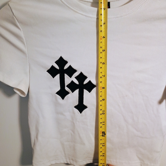 ROMWE Classic White Ribbed Top - Picture 6 of 6